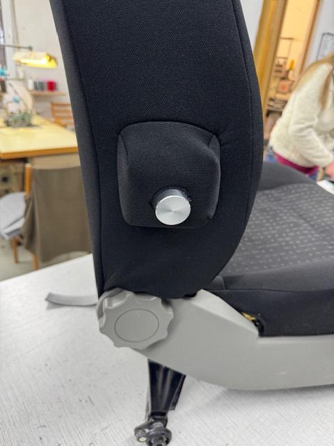 Lautsprecher integriert in Sitzbezügen